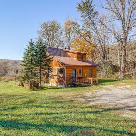 Scenic Getaway, 10 Mi to Snowshoe Mountain & Lake!, hotel Snowshoe-ban