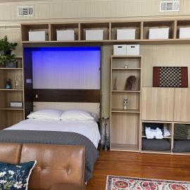 Romantic Studio Apt in Historic Downtown Savannah, hotel u gradu 'Savannah'