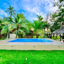 Playa Virginia Beach House Privada