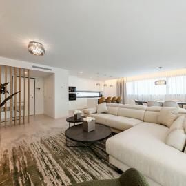 Luxury 4 Bedroom Villa with Sea Views and Private Pool in Eden Resort