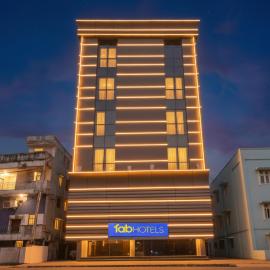 FabHotel Eros 211 - Nr Sreebhumi