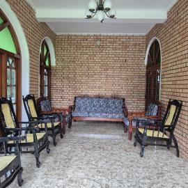 Shane`s Home Stay, hotel u gradu Katugastota