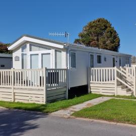 Rainbow lodge, Green Lawns, Selsey