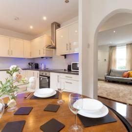 Pass the Keys 2BR House Garden Sleeps 6 Elizabeth Line