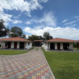 Quinta María Mercedes, hotel in Puembo