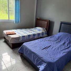 รุ้งรวีรีสอร์ท4, hotel in Ban Nong Saeng (4)