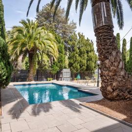 Poolside at Kindrogan - St Kilda