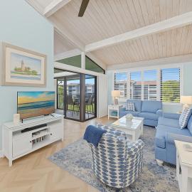 Beachfront Retreat 2 Bikes Sleeps 6 #443