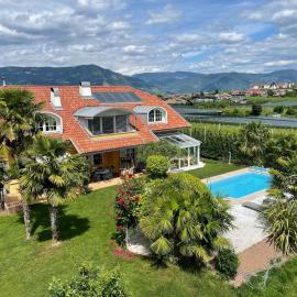 Villa Raifer