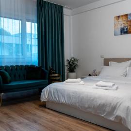 Vanguard Suite De Lux