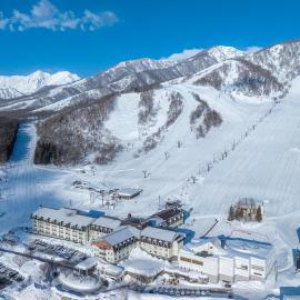 The Alps Hotel Hakuba, hotel en Otari