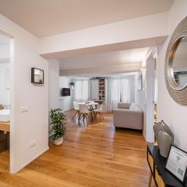 Appartamento LAURA - Residenze Estensi, hotel Modenában