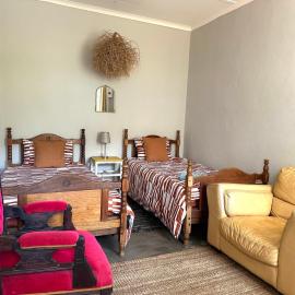 Rus n Bietjie Guest House، فندق في Loxton