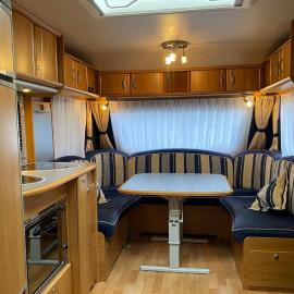 Aurora Caravan Near Bergen - NO shower, hotel u gradu Strusshamn