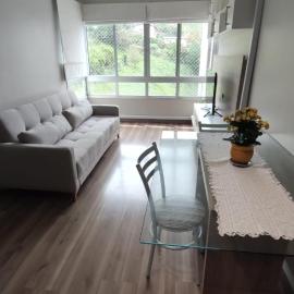Apartamento completo e com ar-condicionado