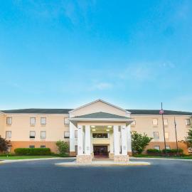 Holiday Inn Express & Suites Burlington - Mount Holly by IHG, hotel Westampton Townshipban