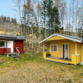 3 Bedroom Beautiful Home In Torsby, hotel in Torsby