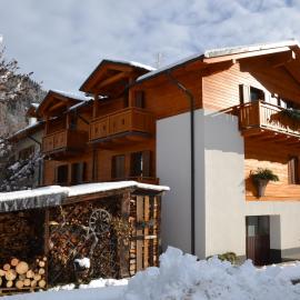 Appartamento Primula - Maso al Noce, hotel en Pellizzano