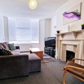 Bath Road Apartments: Swindon şehrinde bir otel