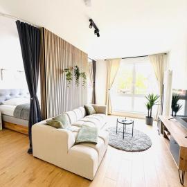 NIRO I Design City Apartment, Wellness, Infrarotkabine, Parkplatz, TV, מלון בבנסהיים