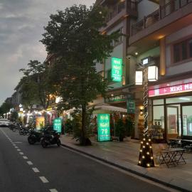 Nhà nghỉ 79 Ocean Park 2: Ðình Loan şehrinde bir otel