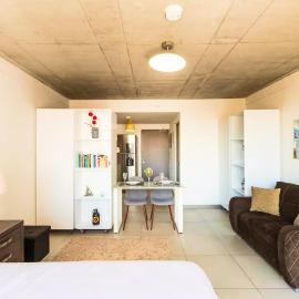 Studio Panorámico en la Ciudad, hotel din Curridabat