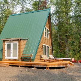 A-Frame of Mind - Secluded Escape Hot tub, готель у місті Rhododendron
