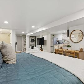 Petworth Gem - Modern Studio Near METRO rail