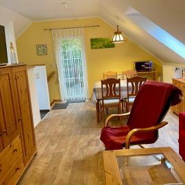 Fewo "Auszeit" Schwanow mit großem Balkon, khách sạn ở Rheinsberg