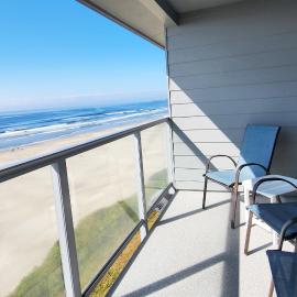 Nye Beach Ocean Front Condo! Ocean Memories, hotel in Newport