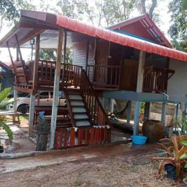Green moon Home stay room2, Hotel in Buri Ram