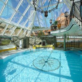 VILA VITA Burghotel Dinklage, хотел в Динклаге