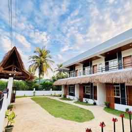 Zand Pointe Suites