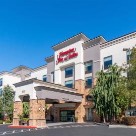 Hampton Inn & Suites Tacoma/Puyallup, hotel u gradu 'Puyallup'