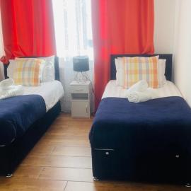 Cozy plaza lodge, khách sạn ở Rochester