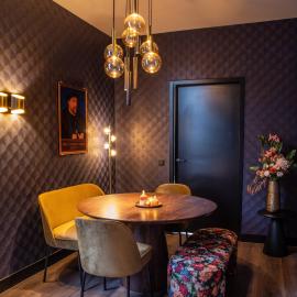 De Nassau - In de winkelstraat, Hotel in Breda