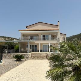 Luxe Villa Livadia, 10 personen