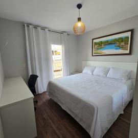 Casa 5minutos de Alphaville 2vagas garagem, hotel in Barueri