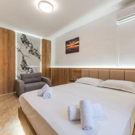 Riti Rooms and Apartments – hotel w mieście Shirokë
