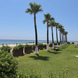 Villa Martin Mersin โรงแรมในMezitli