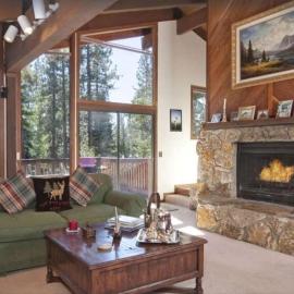 Dollar Point for 10-Hot Tub-One Block to the Beach-Filtered Lake Views-Quiet Neighborhood, hotel in Tahoe City