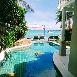 Beachfront Villa Charmant With Private Pool, hotel in Koh Samui