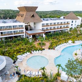 Hotel Mundo Maya Nuevo Uxmal, hotel di Santa Elena