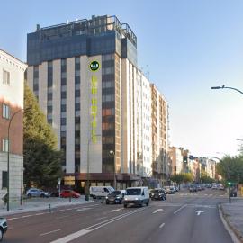B&B HOTEL Burgos, hotel v mestu Burgos