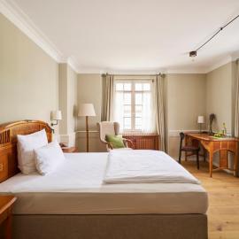 Hotel Gutsgasthof Stangl, hotel en Neufarn