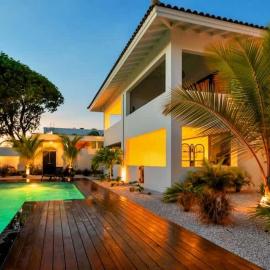 Casa di Chibi Chibi - Brand new apartment with pool close to the beach, hotel in Jan Thiel