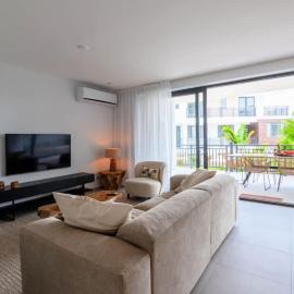 Two Tides Luxury, hotel i Blue Bay
