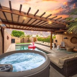 Welcome to the Hotel California in Historic La Quinta Cove