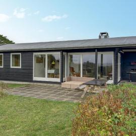 Lovely Home In Knebel With Wifi