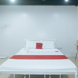 RedDoorz at Coral Tree near Southwoods Mall, hotel v destinácii Sampong